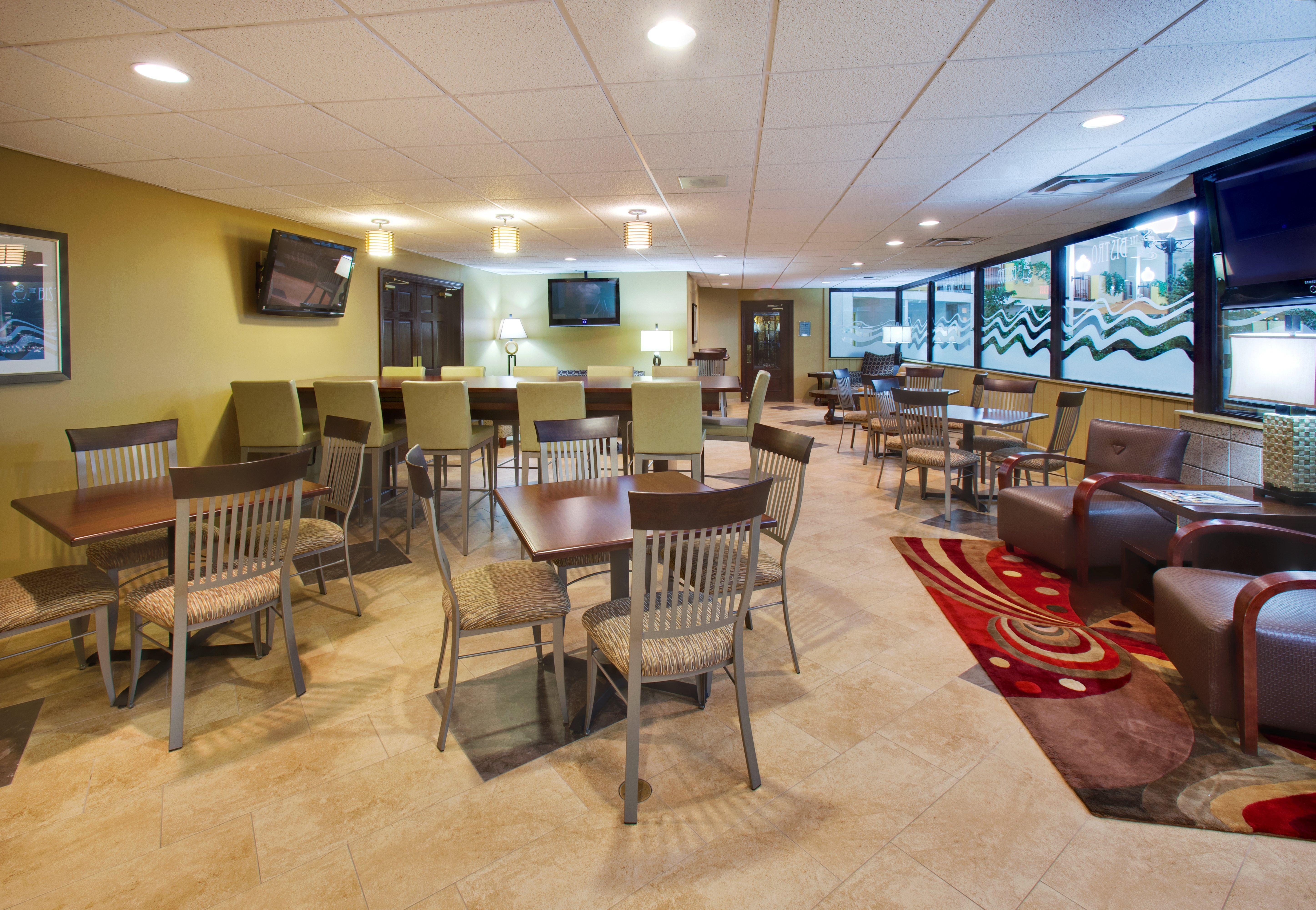 Hotel Doubletree By Hilton Austin, Mn Exterior foto